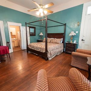 Two-Bedroom Suite 5634912